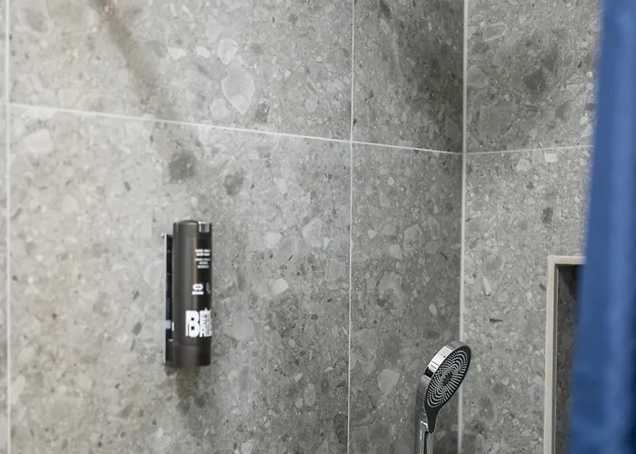 شقة Urban Oasis In Friedrichshain